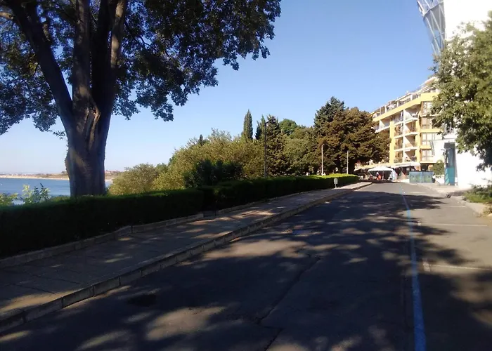 דירה Vigo נסבר